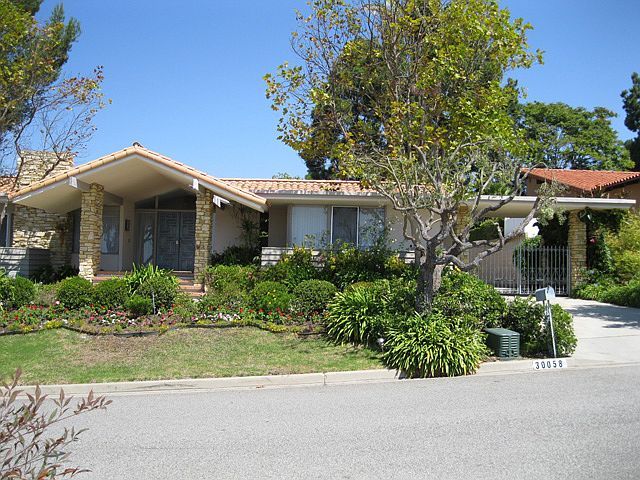 1st image of 30058 Avenida Elegante