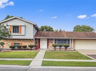 411 Terry Pkwy, Terrytown, LA 70056