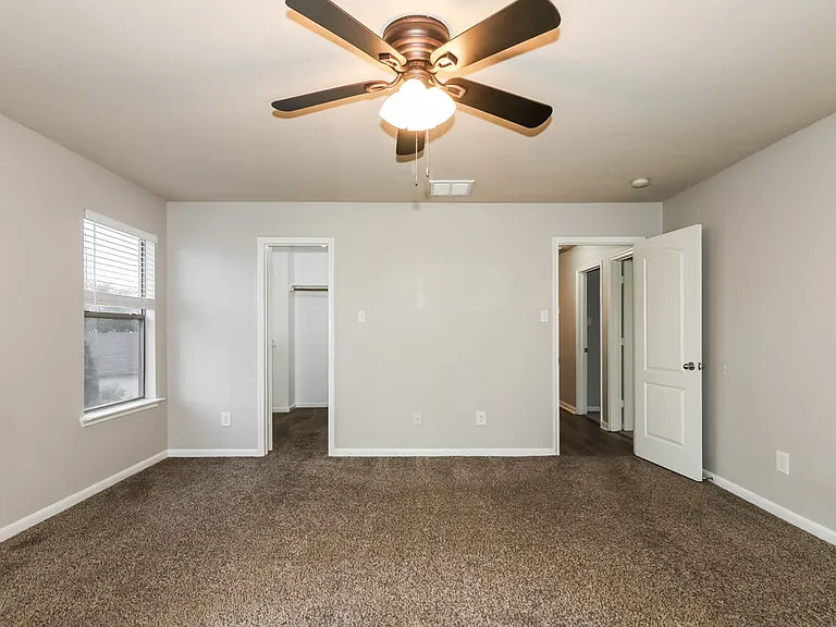 6403 Misty Brook Bend Ct — Photo 12