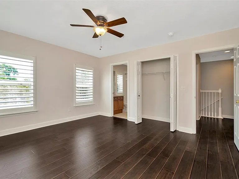 3213 Marcellus Cir — Photo 18
