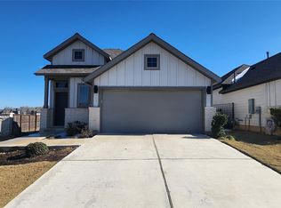408 Los Olives Ln, Liberty Hill, TX 78642