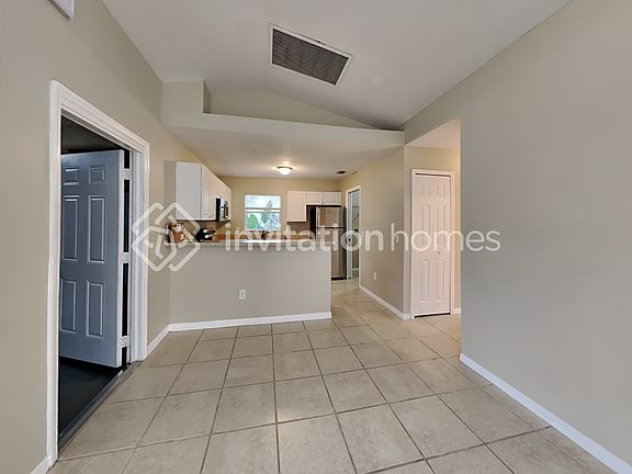 5th image of 1524 Nicollett Ave