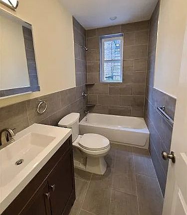 4th image of 64-68 Sherman Pl #2