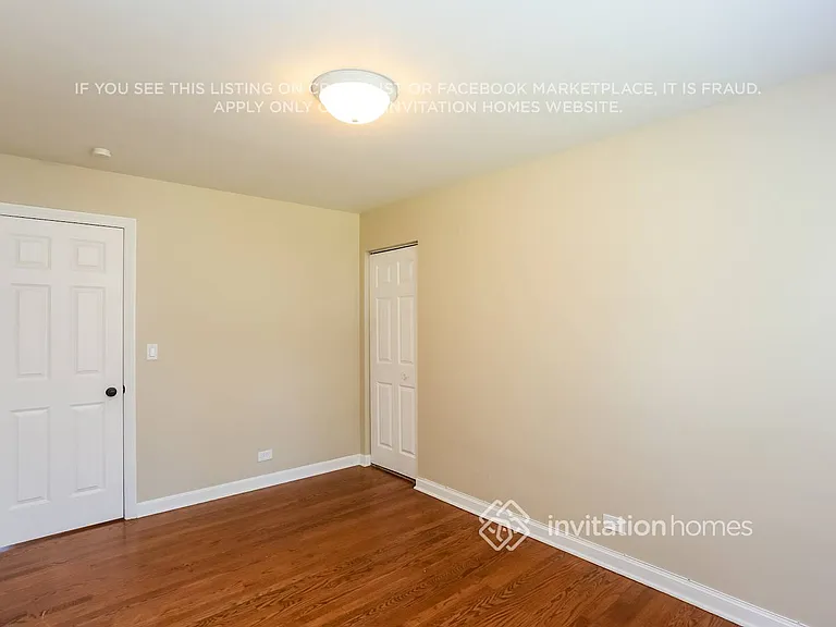 180 S Oakland Grv — Photo 10