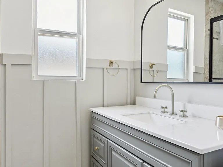 3102 E Whitton Ave — Photo 28