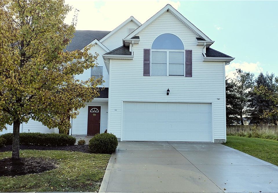 1st image of 16481 Cottonwood Pl