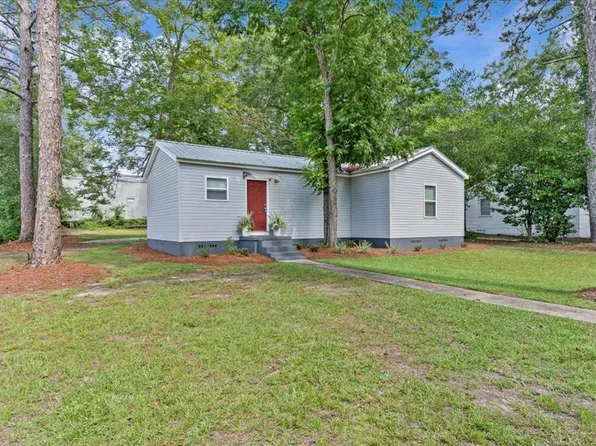 908 N Herring St, Dothan, AL 36303