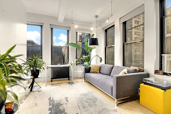 Rented by Compass | media 8