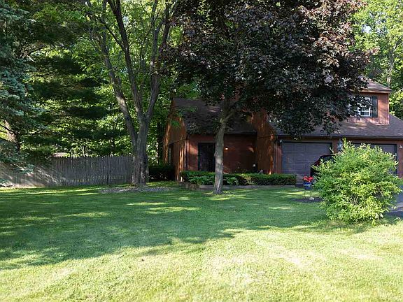 4th image of 23B Woodcliffe Dr
