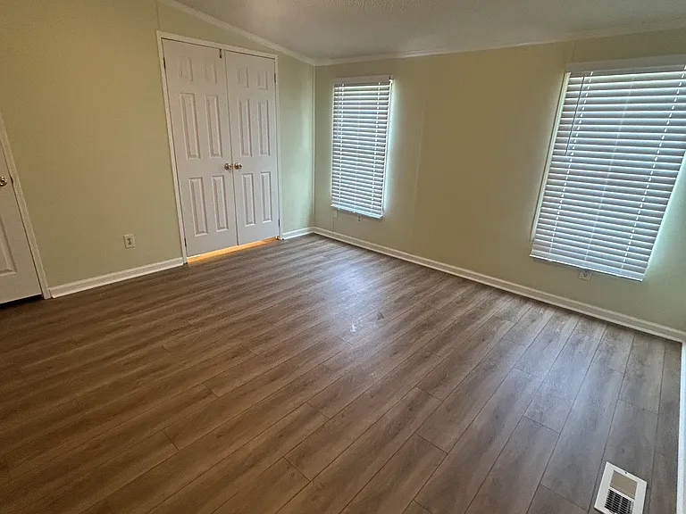 303 S Front St — Photo 17