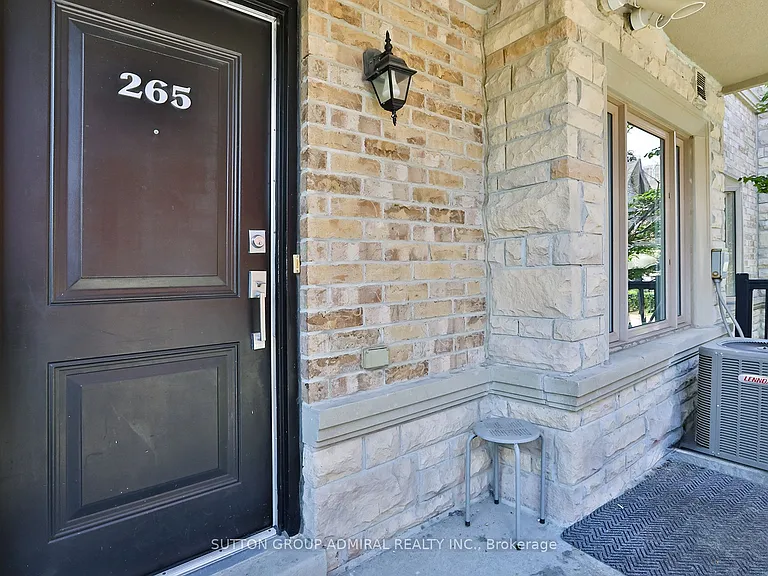 318 John St #265 — Photo 3