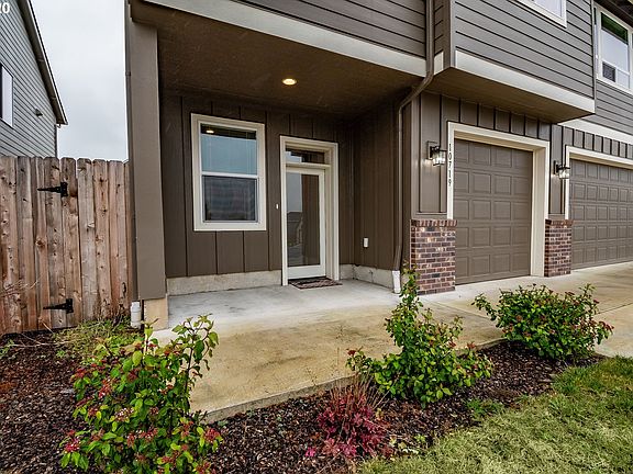 3rd image of 10719 NE 108th Pl