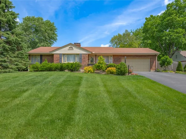 281 Sherbrooke Dr, Kettering, OH 45429