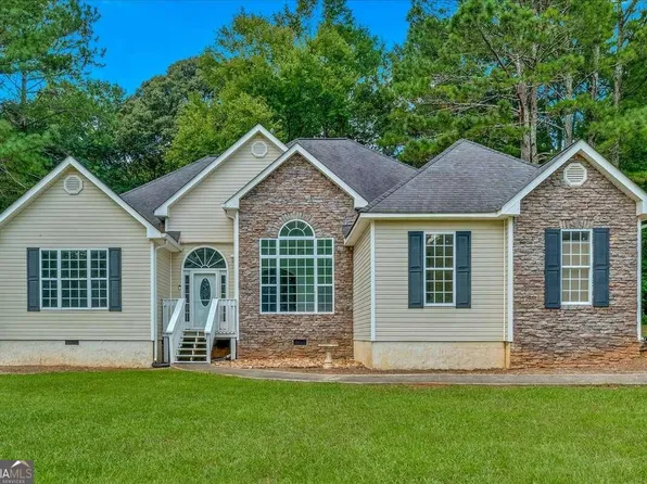 48 Wesley Camp Rd, Tallapoosa, GA 30176