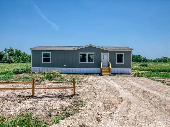 11146 Schmidt Rd, Waller, TX 77484
