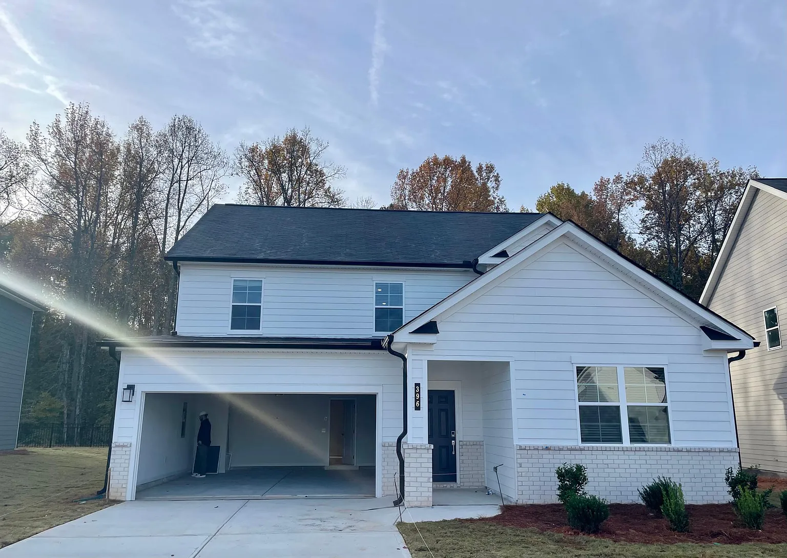 396 Summerwood Ln photo 1
