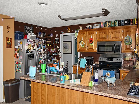 5th image of 8610 George Town Trace Ln