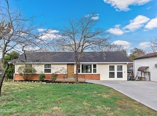 3101 Sanderson Rd, Knoxville, TN 37921