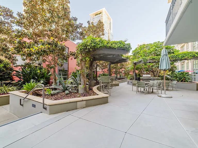 1240 India St #301-1 — Photo 13