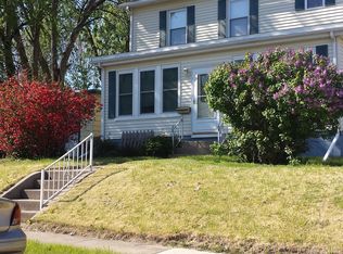 2501 1st St, Peru, IL 61354