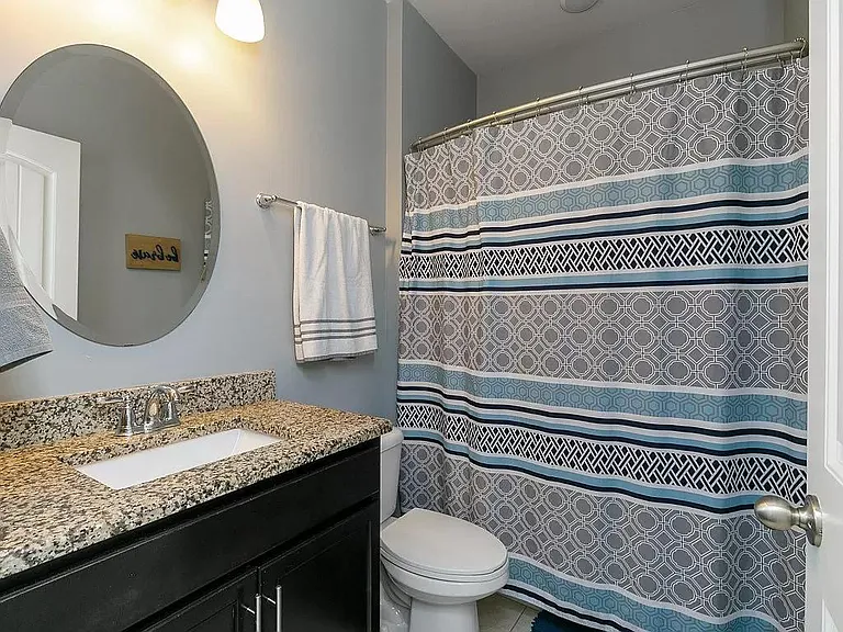 334B Manor Row — Photo 6
