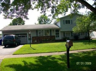 19 Sands Rd, Gates, NY 14624