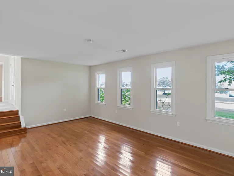 17004 Cashell Rd — Photo 27