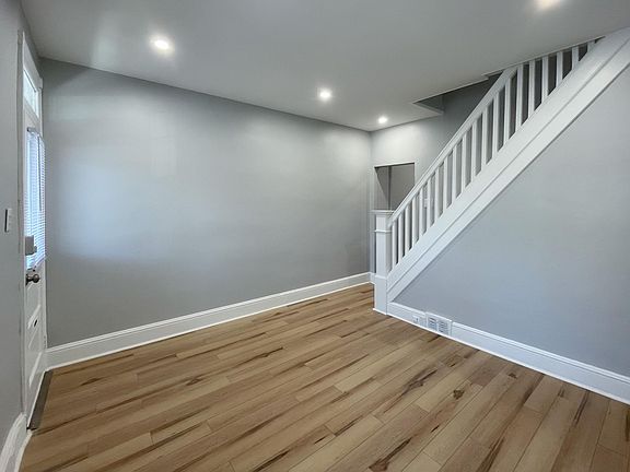 2nd image of 461 Ripka St