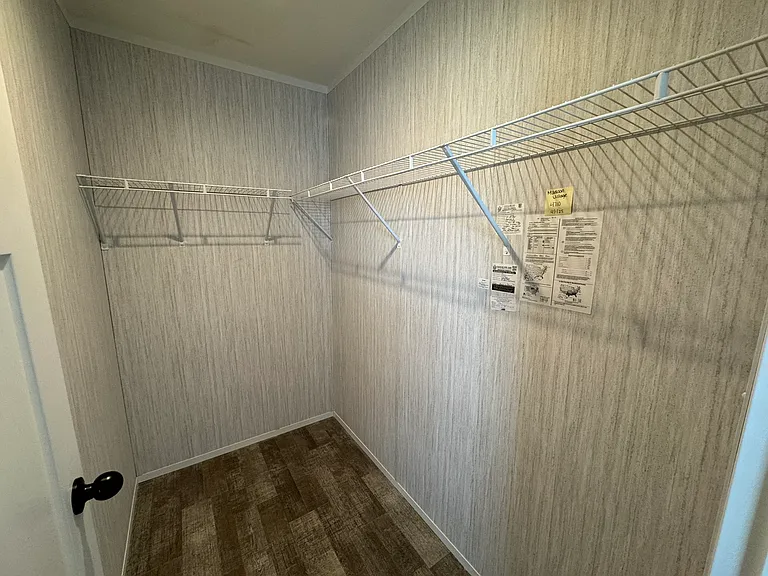 1703 Cambridge Ct — Photo 10