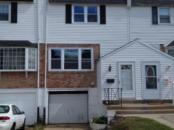 3633 E Crown Ave, Philadelphia, PA 19114