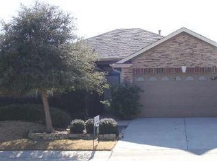 9517 Applewood Trl, Denton, TX 76207
