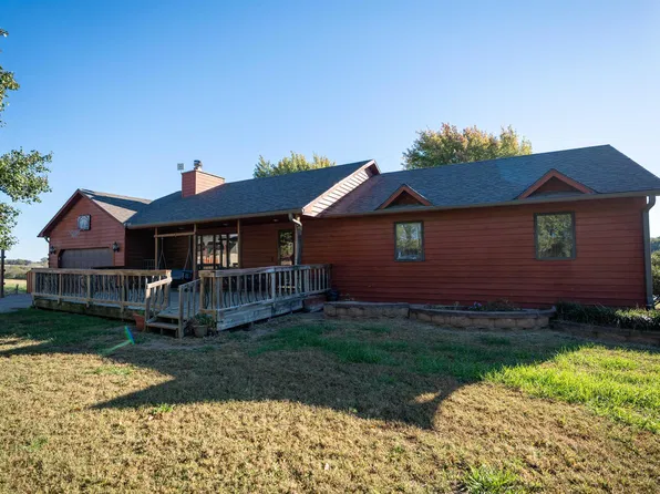 10010 K 16 Hwy, Holton, KS 66436