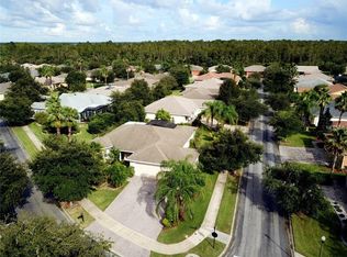 717 Shorehaven Dr, Poinciana, FL 34759