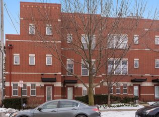 514 Keeney St, Evanston, IL 60202