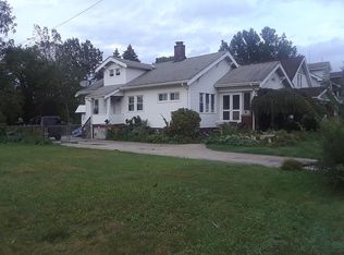 9503 Cardwell Ave, Cleveland, OH 44105