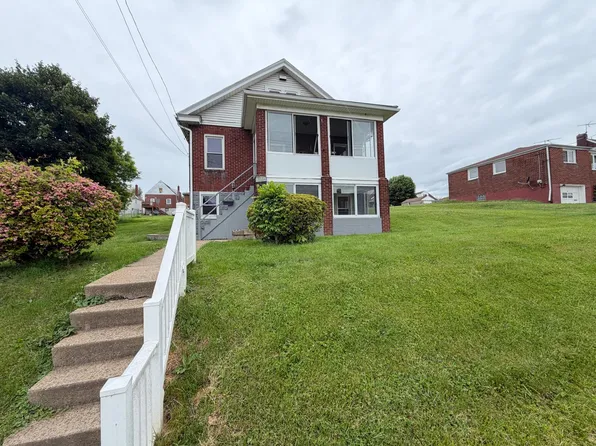 871 Horton St, Clairton, PA 15025