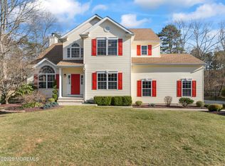 8 Leone Blvd, Jackson, NJ 08527