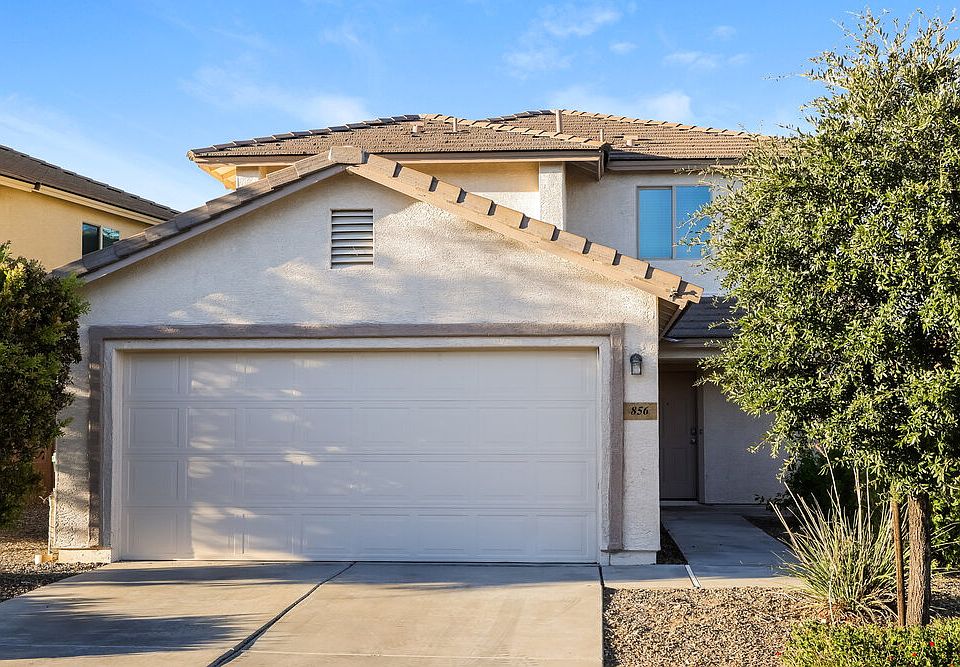 1st image of 856 W Calle Arroyo Norte