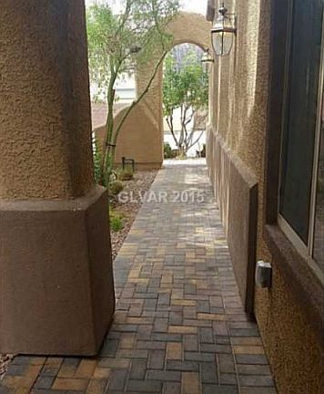 3rd image of 10561 Laurelwood Lake Ave