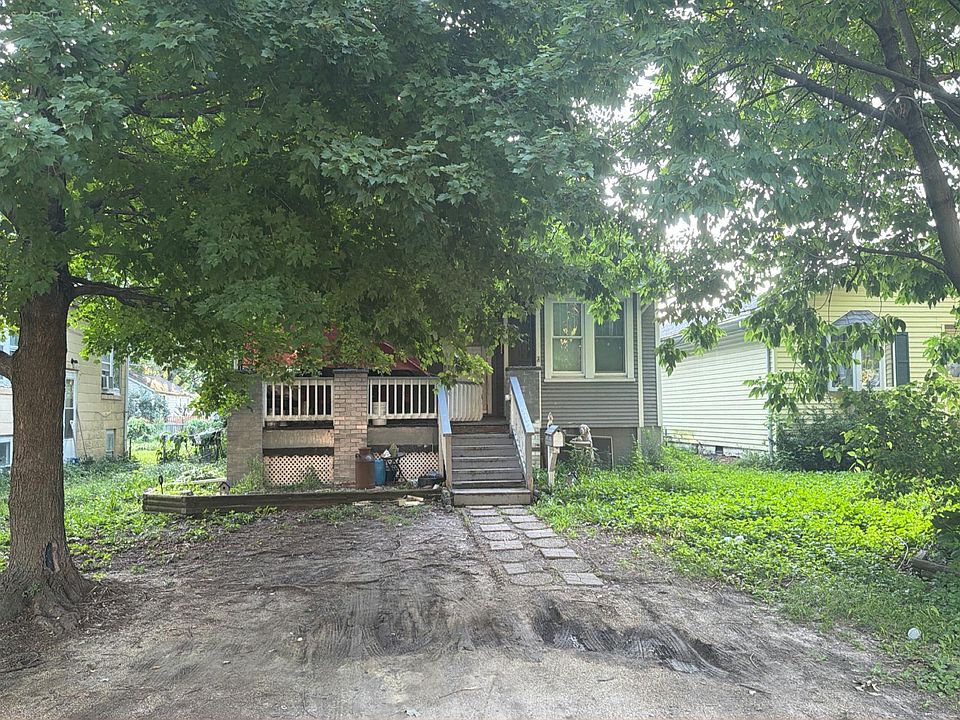 1st image of 2720 S Price Ave