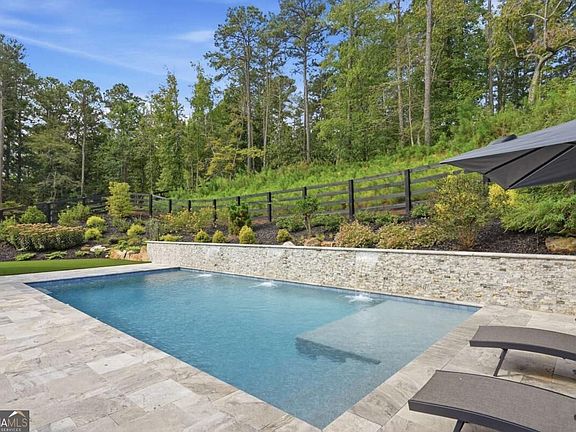 2nd image of 565 Mountain Rd