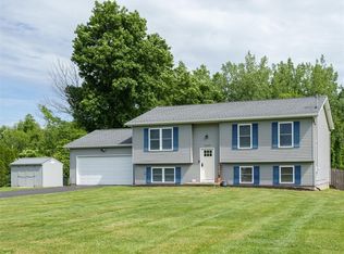 16399 Powerline Rd, Holley, NY 14470