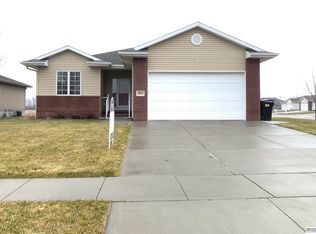 2804 Laverna, Fremont, NE 68025