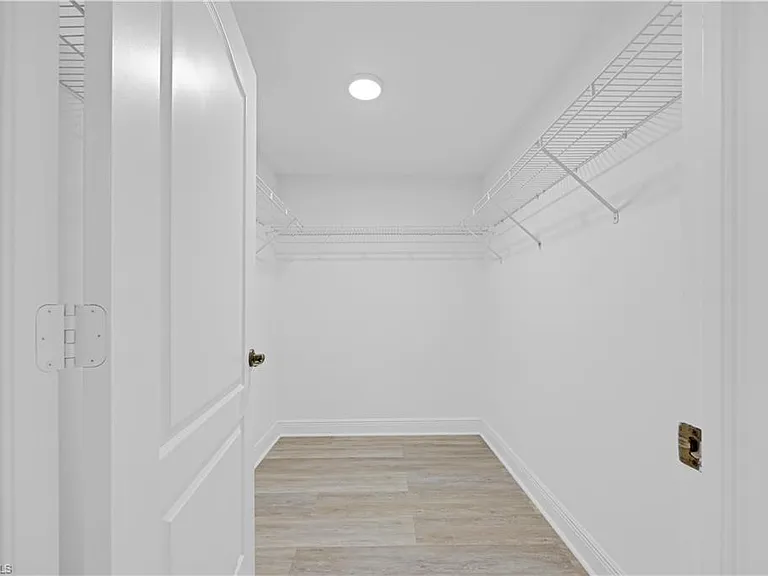 4172 Castilla Cir #101 — Photo 16