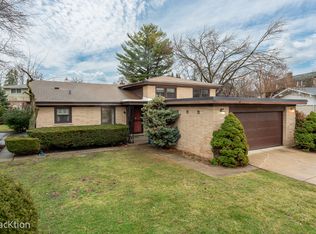246 Vista Ct, Wilmette, IL 60091