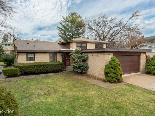 246 Vista Ct, Wilmette, IL 60091