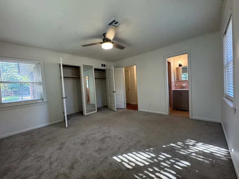 1803 Dorchester Dr — Photo 14