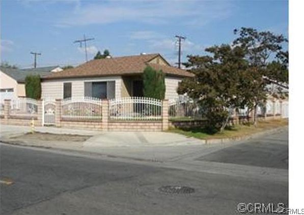 1st image of 4070 Stewart Ave