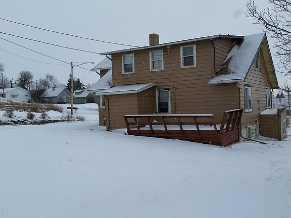 4th image of 212 E 4th St