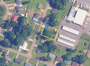 1710 Arrowhead Dr, Starkville, MS 39759